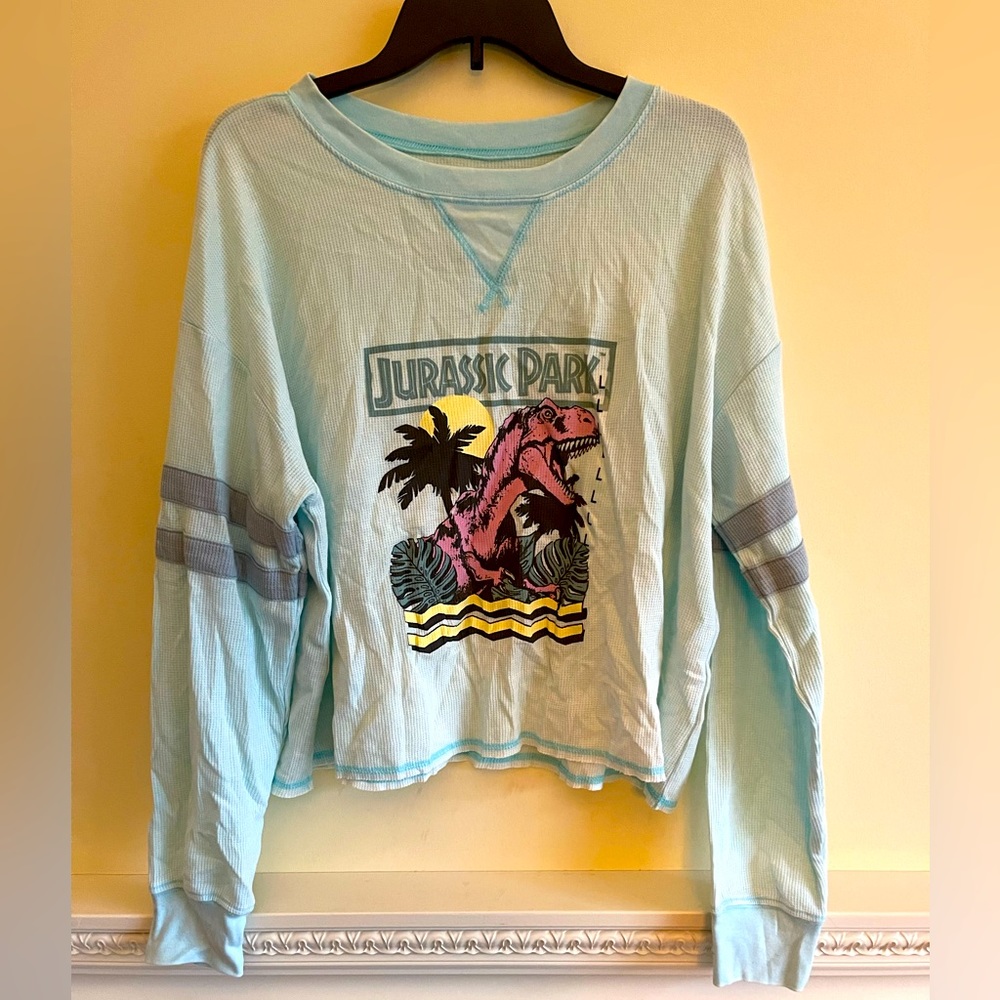 Women’s Junior L Jurassic Park Shirt